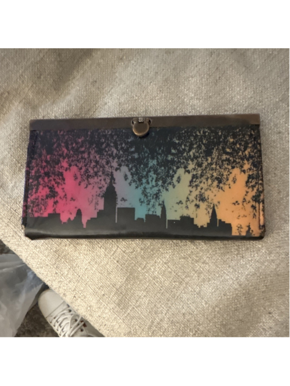 Cityscape Multicolor Clutch Wallet w/ Clasp & Zip, Folding Credit Card Slots